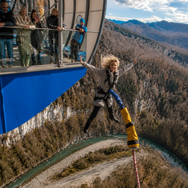 Трансфер в SKY PARK. Парк приключений на высоте!